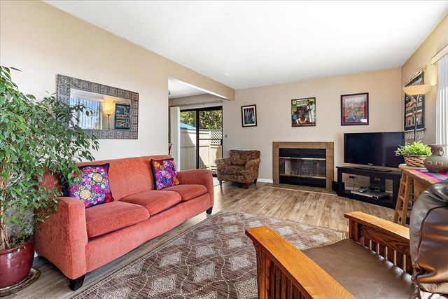 201 Silver Leaf Drive A, Watsonville, CA 95076