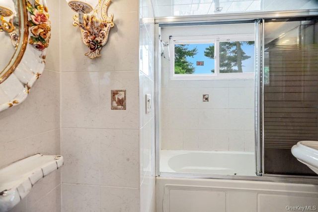 920 Dana Avenue, Valley Stream, NY 11580