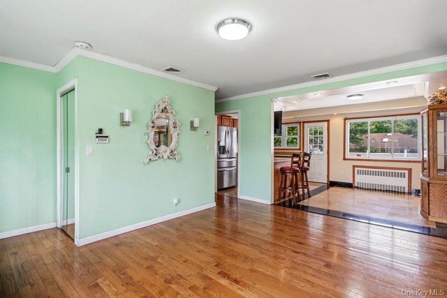 920 Dana Avenue, Valley Stream, NY 11580