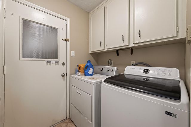 9854 Sagebark Drive, Houston, TX 77089
