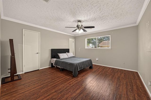 9854 Sagebark Drive, Houston, TX 77089
