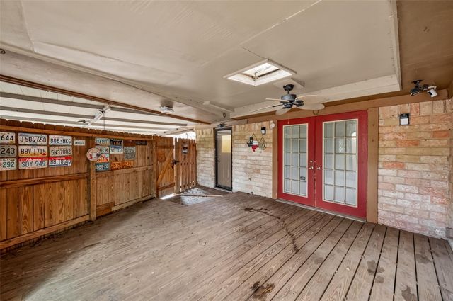 9854 Sagebark Drive, Houston, TX 77089
