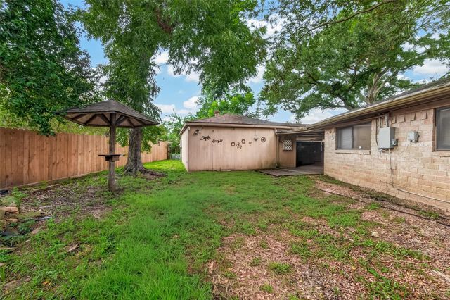 9854 Sagebark Drive, Houston, TX 77089