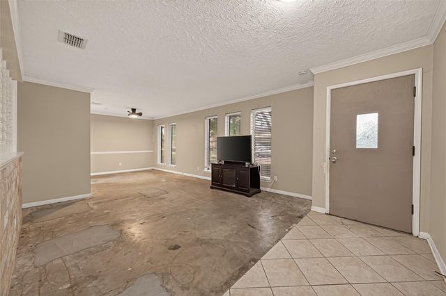 9854 Sagebark Drive, Houston, TX 77089
