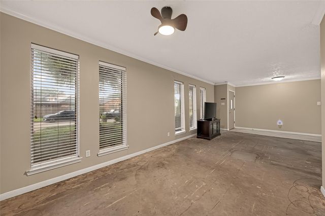 9854 Sagebark Drive, Houston, TX 77089