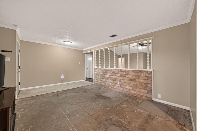 9854 Sagebark Drive, Houston, TX 77089