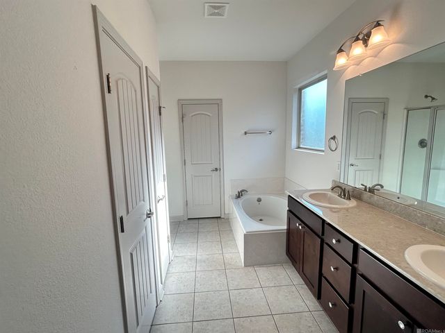 9033 Reserve Oak Ave, Zachary, LA 70791