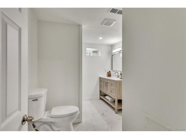 3642 N Madison St, Denver, CO 80205