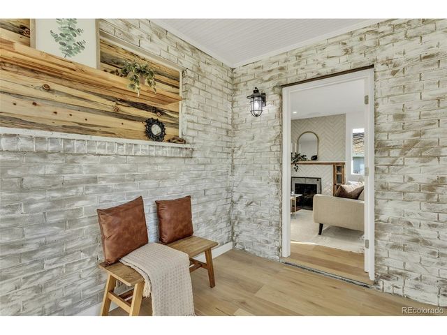 3642 N Madison St, Denver, CO 80205