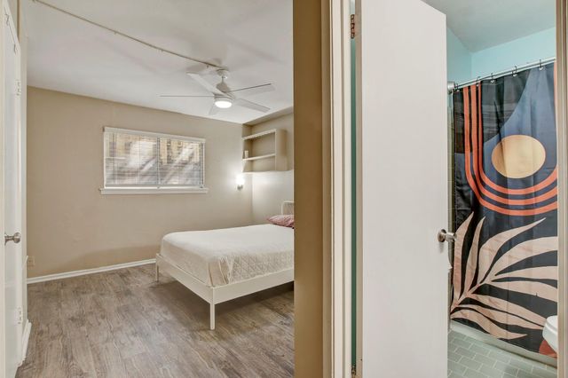 803 W 28th ST 103, Austin, TX 78705