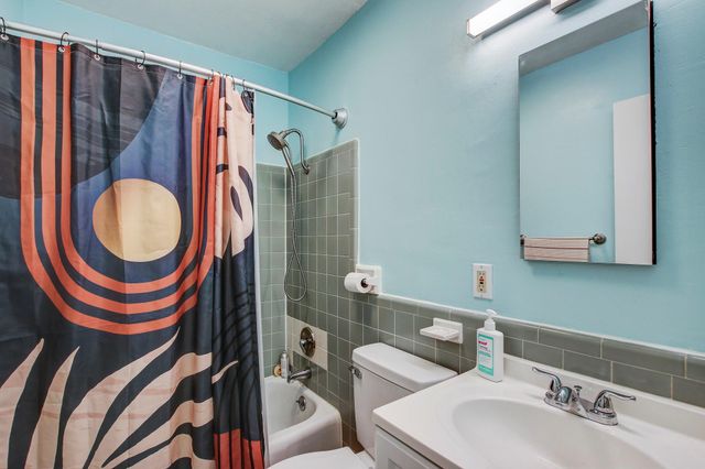 803 W 28th ST 103, Austin, TX 78705