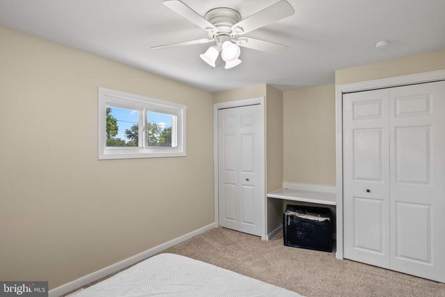 1313 SAINT MARK DR, Glendora, NJ 08029