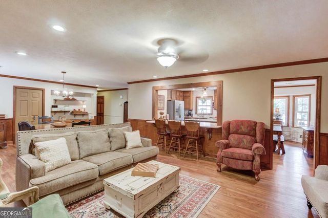 2521 Stone Drive SW, Lilburn, GA 30047
