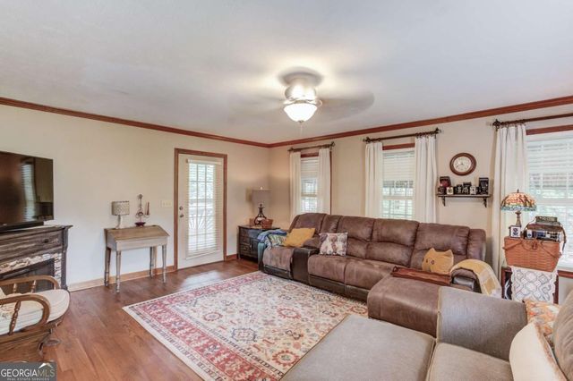 2521 Stone Drive SW, Lilburn, GA 30047