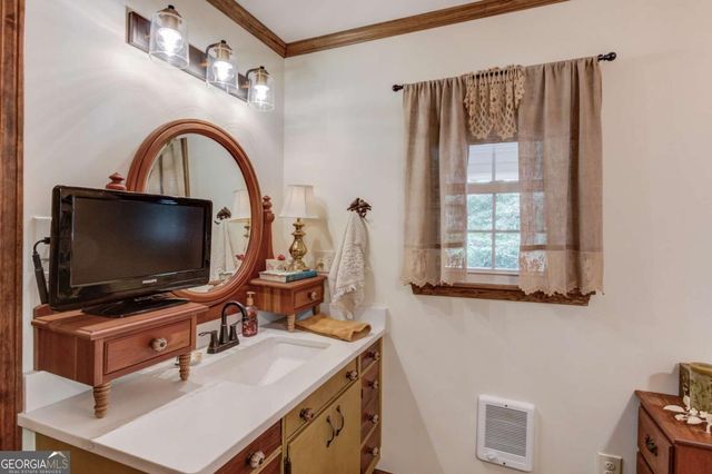 2521 Stone Drive SW, Lilburn, GA 30047