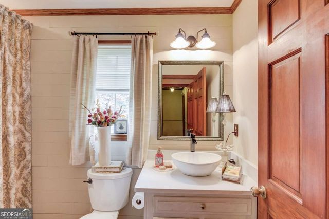 2521 Stone Drive SW, Lilburn, GA 30047
