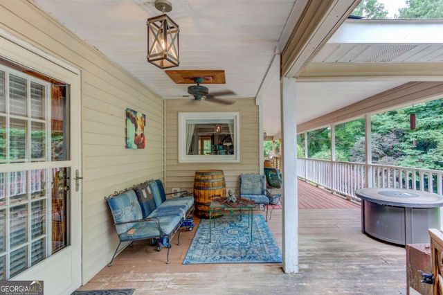 2521 Stone Drive SW, Lilburn, GA 30047