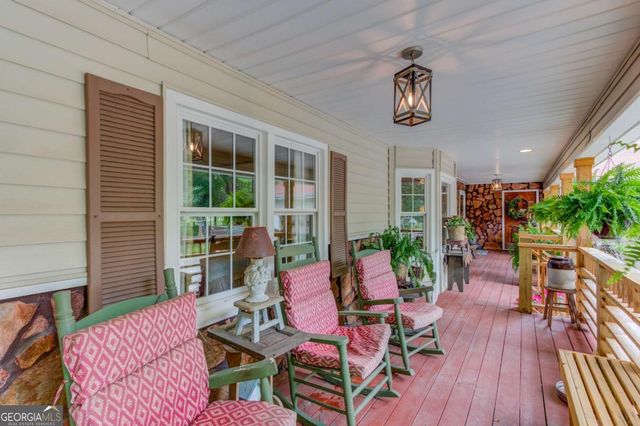 2521 Stone Drive SW, Lilburn, GA 30047