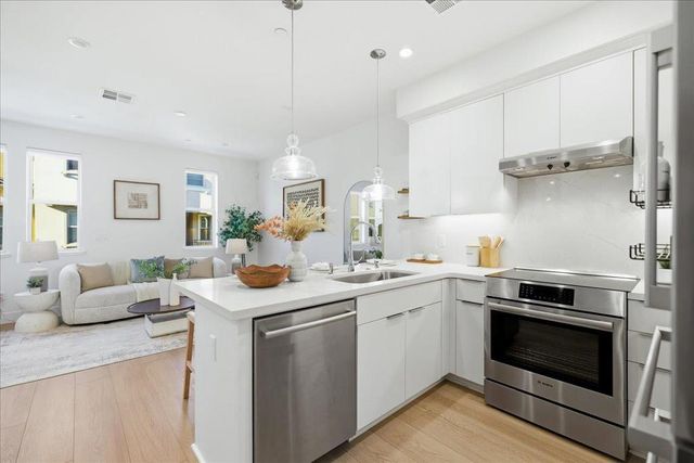 1257 Verano Road, Mountain View, CA 94043