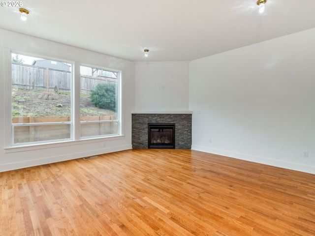 35551 PORTLAND VIEW Dr, St Helens, OR 97051