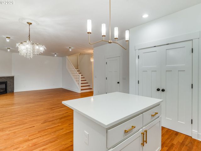 35551 PORTLAND VIEW Dr, St Helens, OR 97051