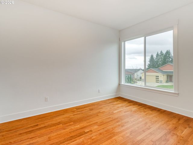 35551 PORTLAND VIEW Dr, St Helens, OR 97051