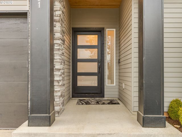 35551 PORTLAND VIEW Dr, St Helens, OR 97051