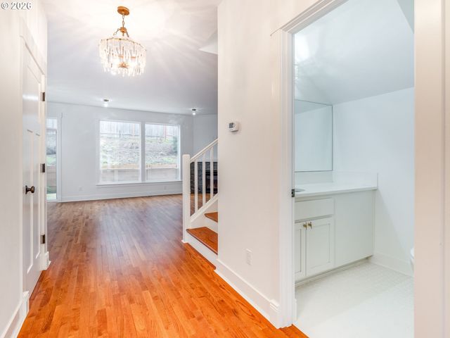 35551 PORTLAND VIEW Dr, St Helens, OR 97051