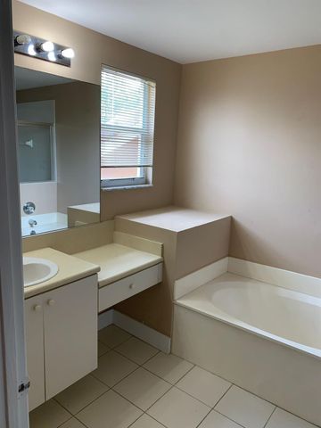 2400 NW 98th Lane, Sunrise, FL 33322