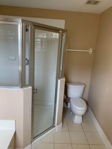 2400 NW 98th Lane, Sunrise, FL 33322