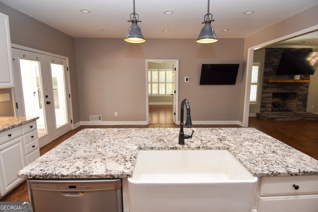 279 Chestnut Hill Road, Griffin, GA 30224