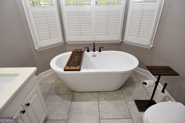 279 Chestnut Hill Road, Griffin, GA 30224