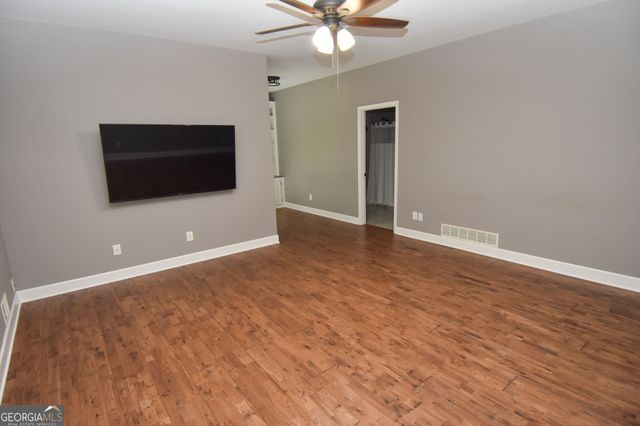 279 Chestnut Hill Road, Griffin, GA 30224