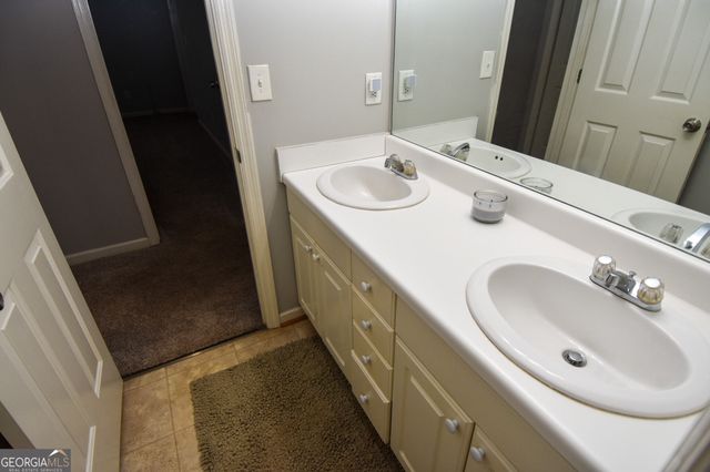 279 Chestnut Hill Road, Griffin, GA 30224