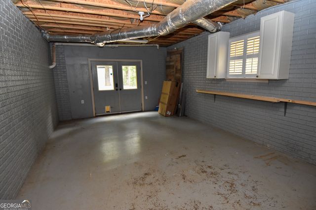 279 Chestnut Hill Road, Griffin, GA 30224