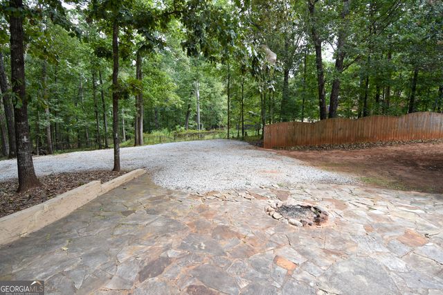 279 Chestnut Hill Road, Griffin, GA 30224