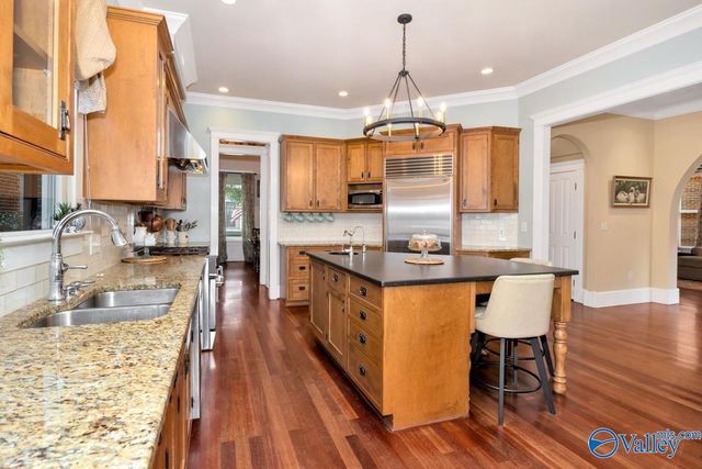 5 Ross Street NW, Huntsville, AL 35806