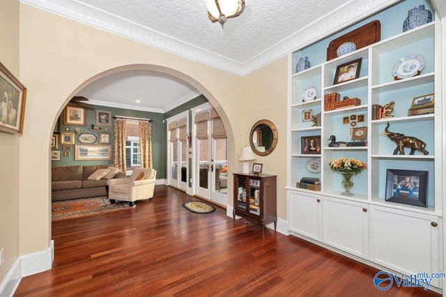 5 Ross Street NW, Huntsville, AL 35806