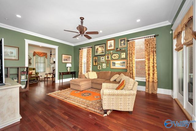 5 Ross Street NW, Huntsville, AL 35806