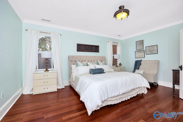 5 Ross Street NW, Huntsville, AL 35806