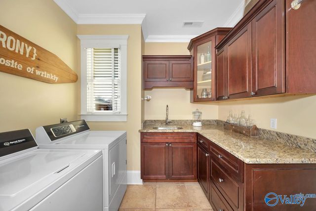 5 Ross Street NW, Huntsville, AL 35806