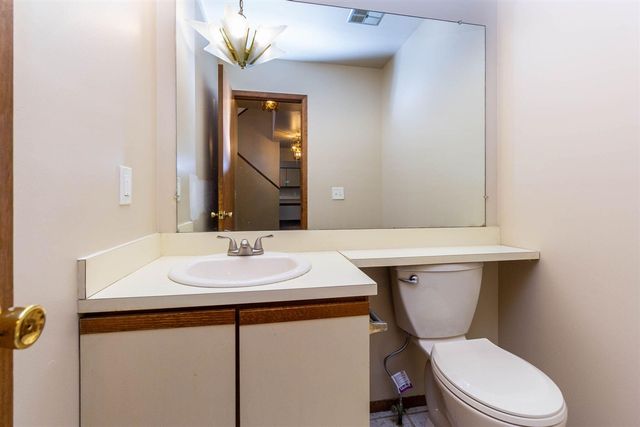 6718 Forest Park Drive, Troy, MI 48098
