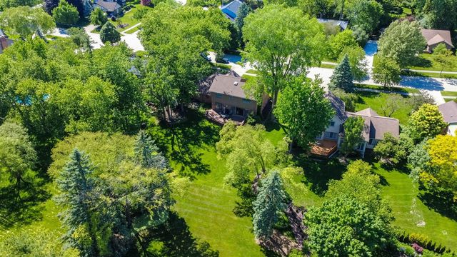 6718 Forest Park Drive, Troy, MI 48098