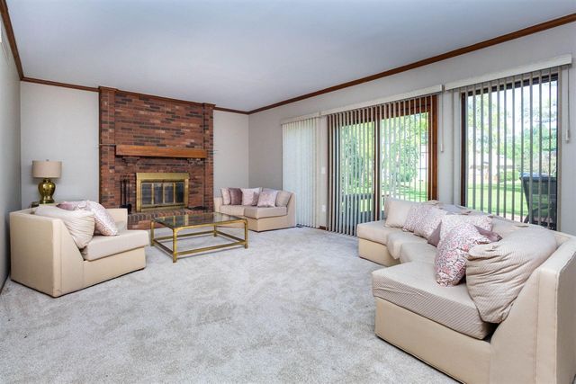 6718 Forest Park Drive, Troy, MI 48098