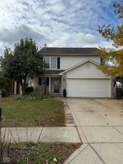 8152 Maple Stream Lane, Indianapolis, IN 46217
