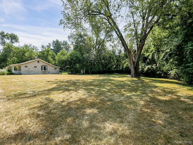 26747 Vassar Avenue, Redford, MI 48240