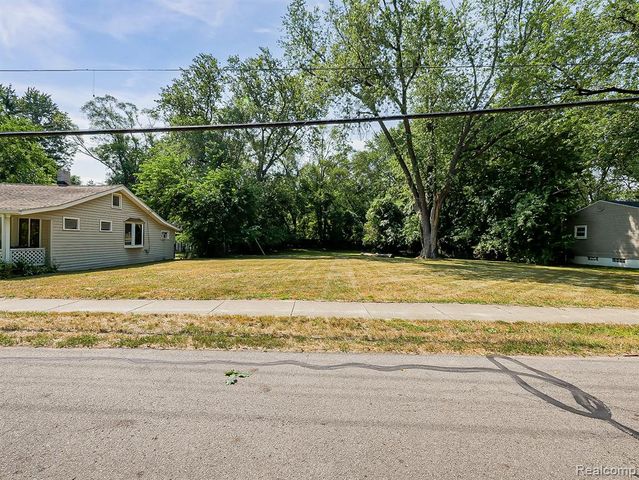 26747 Vassar Avenue, Redford, MI 48240