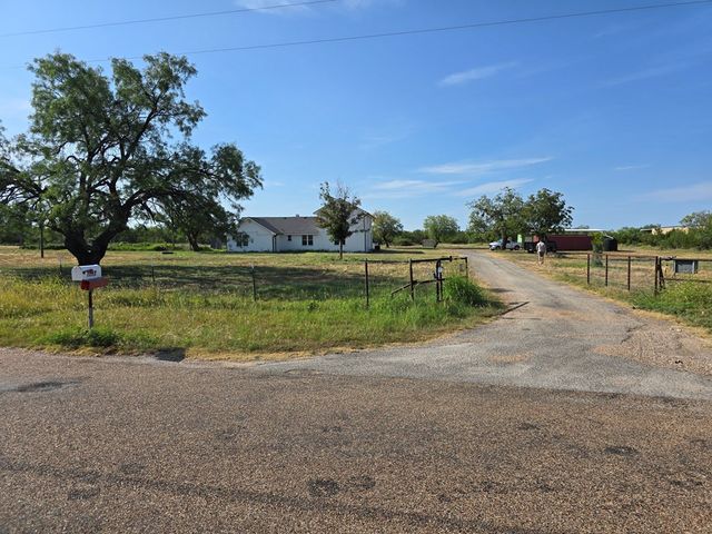 7777 W Rollin Acres Road, San Angelo, TX 76901