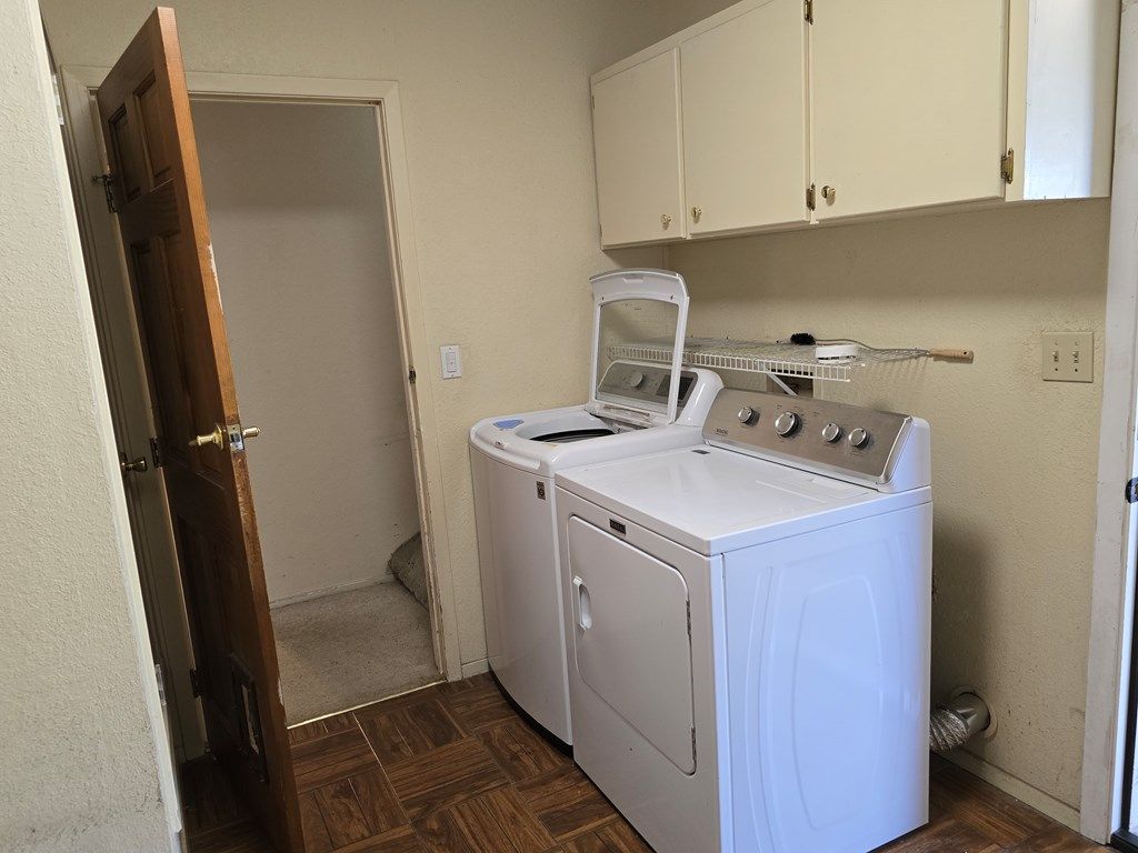 Image 27 of property listing at 7777 W Rollin Acres Rd, San Angelo, TX 76901
