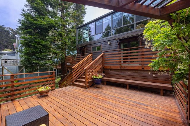 731 Lancaster Boulevard, Moss Beach, CA 94038